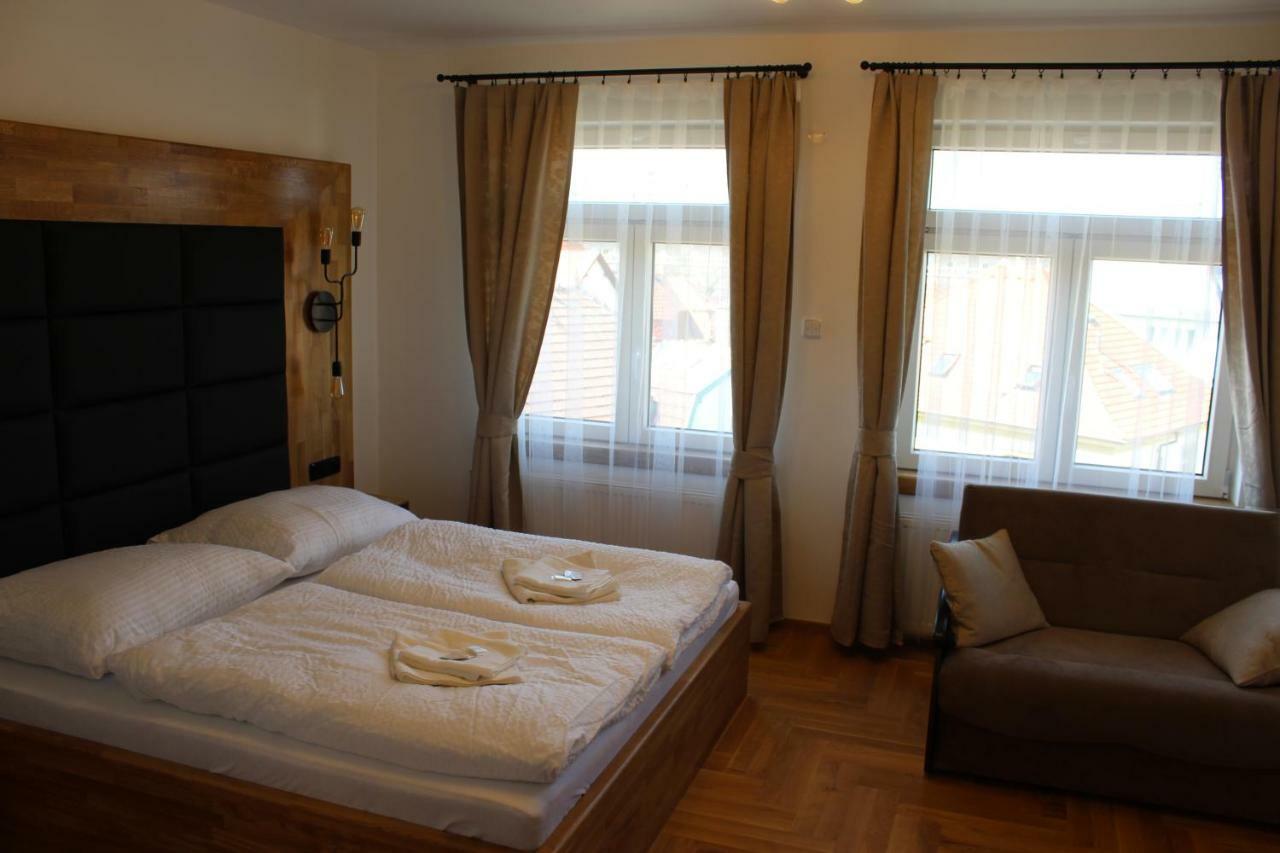 Penzion Radost Podebrady Exterior photo